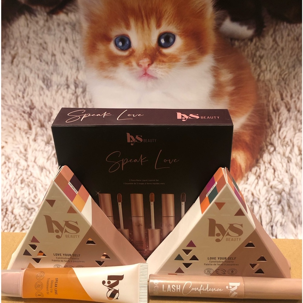 LYS LoveYourSelf x5 piece Collection NWT